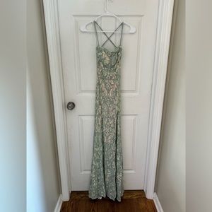 BRAND NEW Edlyn Sequin Laceup Mermaid Formal Dress